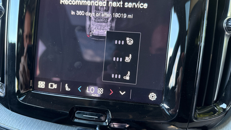 Volvo XC60 2.0 T8 [455] PHEV Ultra Dark 5dr AWD Geartronic Estate